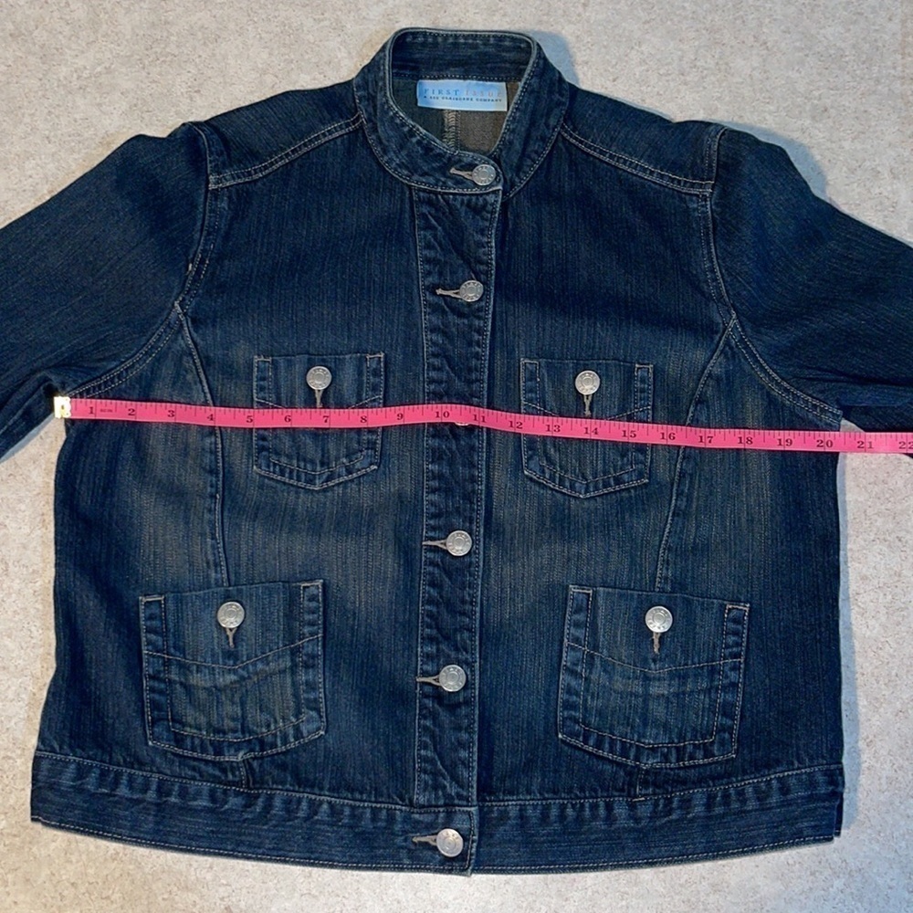 Jean jacket - Picture 10 of 11